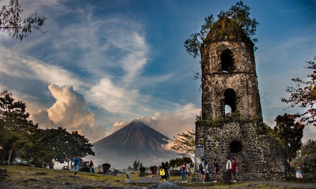 Cagsawa Ruins Legazpi Filipinas - Over The Planet