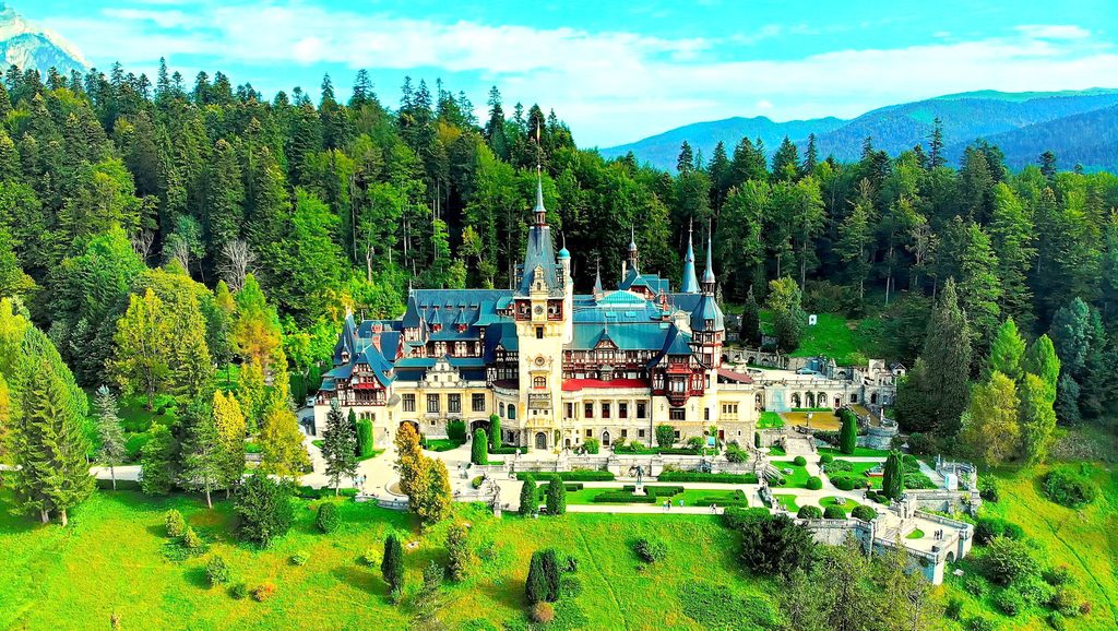 Castelo de Peles Sinaia Romenia - Romania Tourism