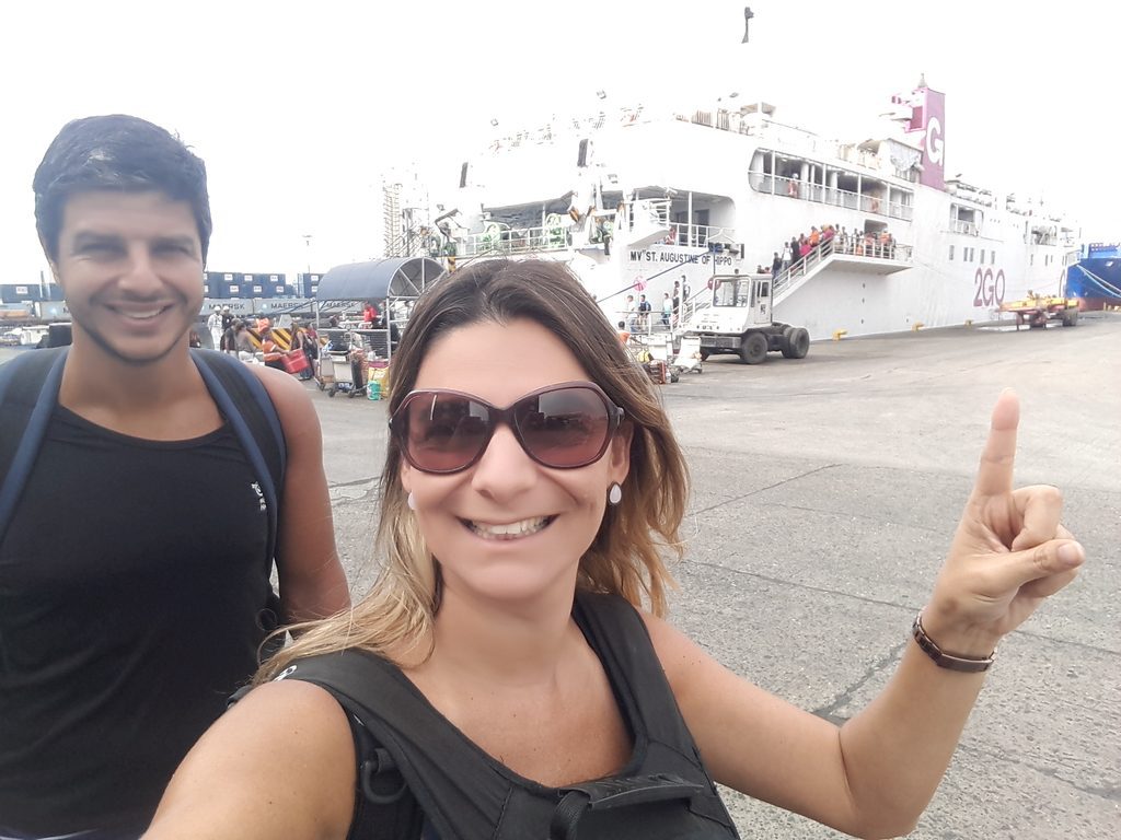 Ferry Coron Manila Filipinas - Magu Mathias