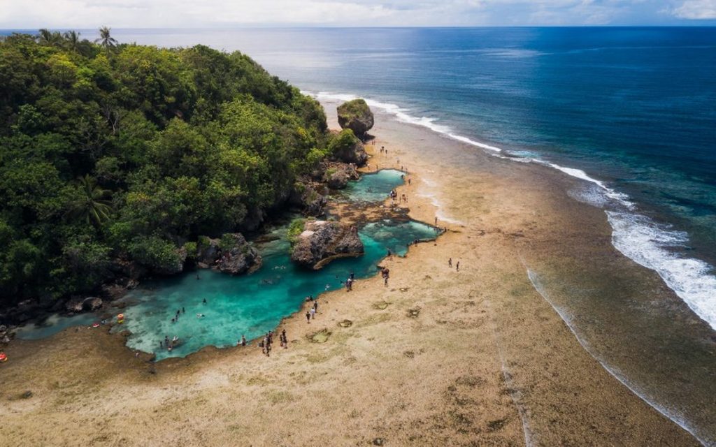 Magpupungko Rock Pools Siargao Filipinas - The Coastal Campaign
