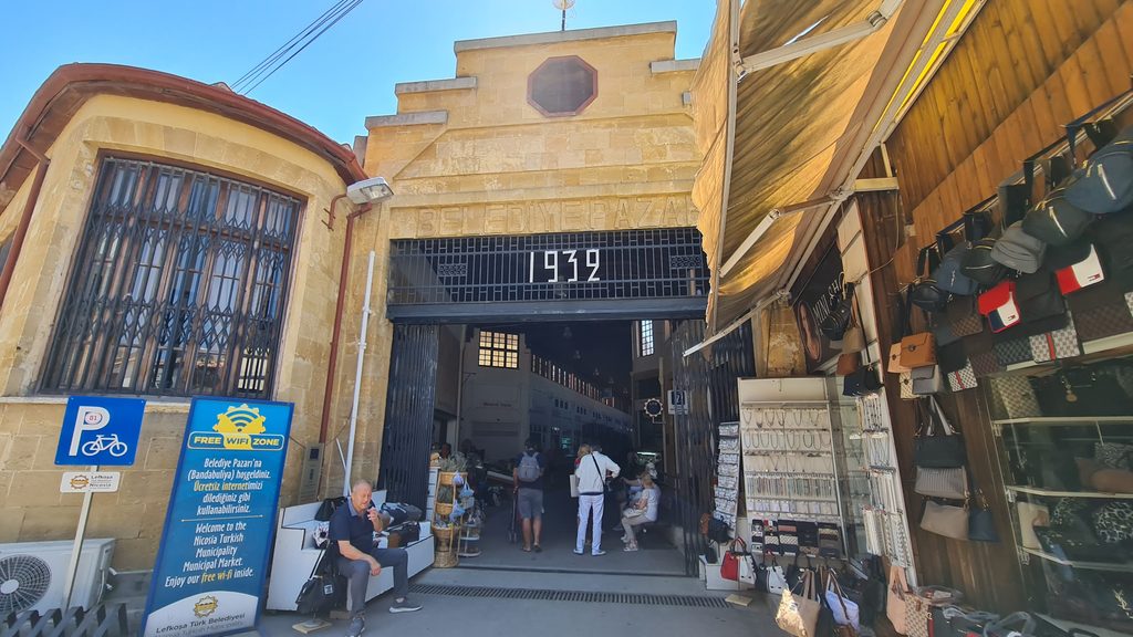 Mercado Bandabuliya Nicosia Norte do Chipre - Magu Mathias