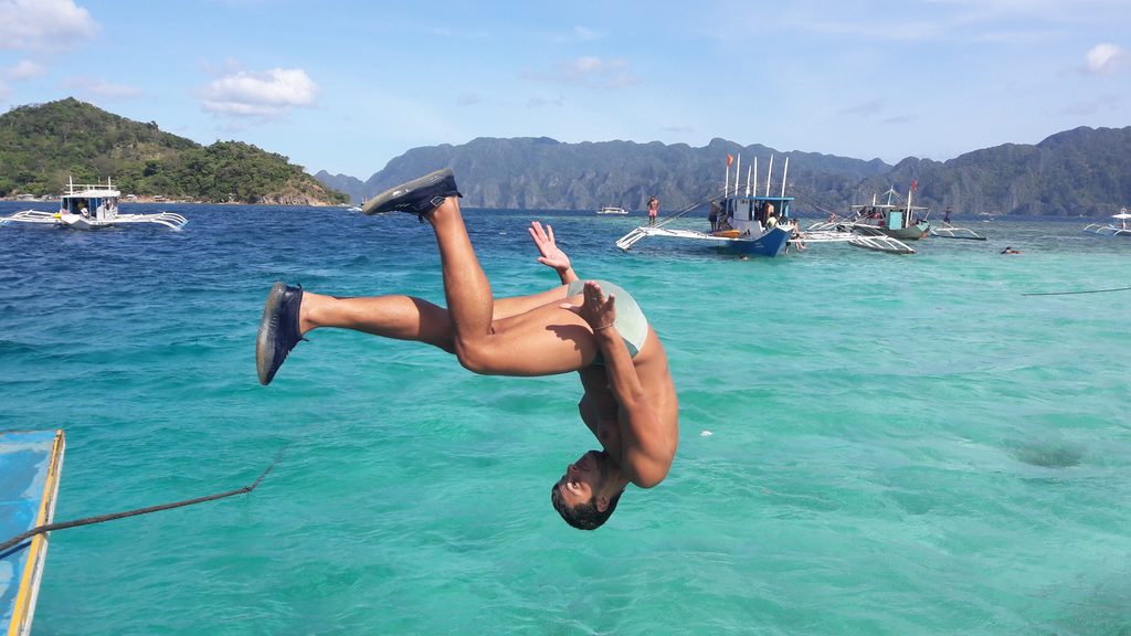 Mergulhando em Coron Filipinas - Magu Mathias