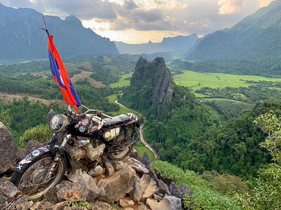 Mirante Nam Xay Vang Vieng Laos - Custom Asia Travel