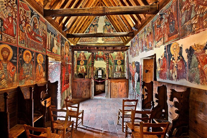 Mosteiros de Chipre Sao Joao de Lampadistes - Peek