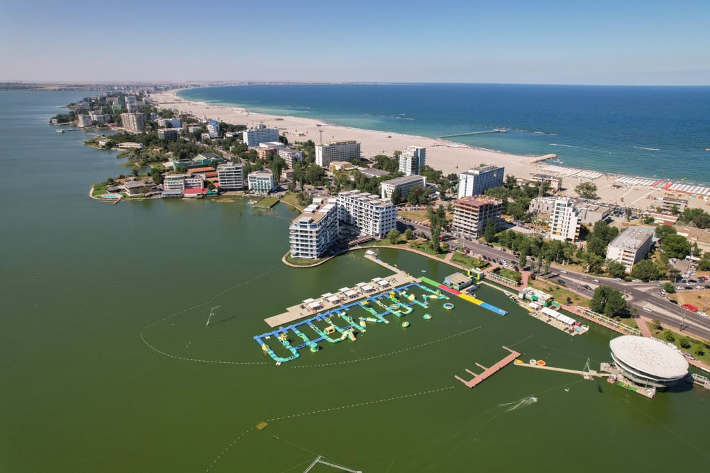 Praia de Mamaia Constanta Romenia - Intrepid Escape