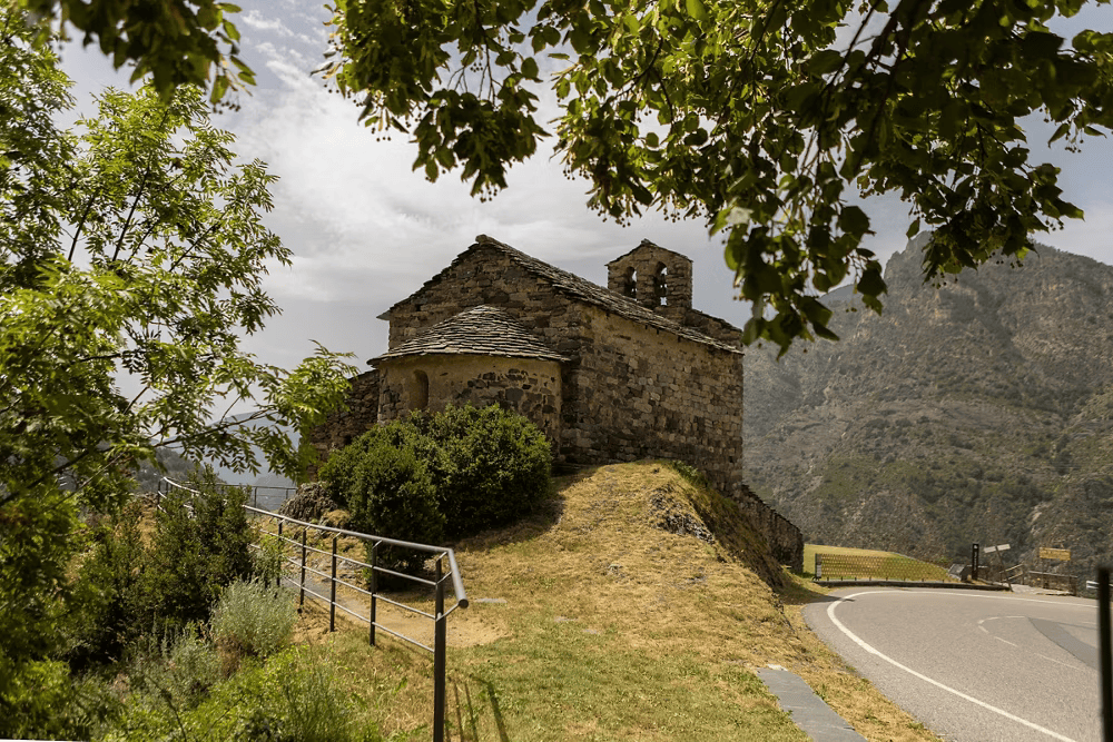 Sant Julia de Loria - Visit Andorra
