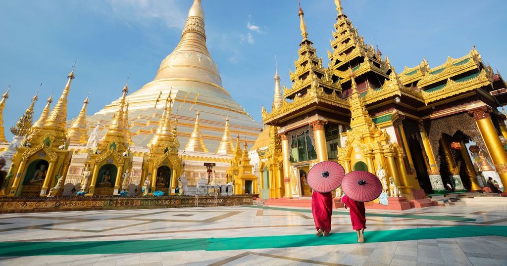 Shwedagon Pagoda Yangon Myanmar - KAYAK
