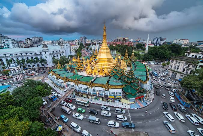Sule Pagoda Yangon Myanmar - Travel to Myanmar